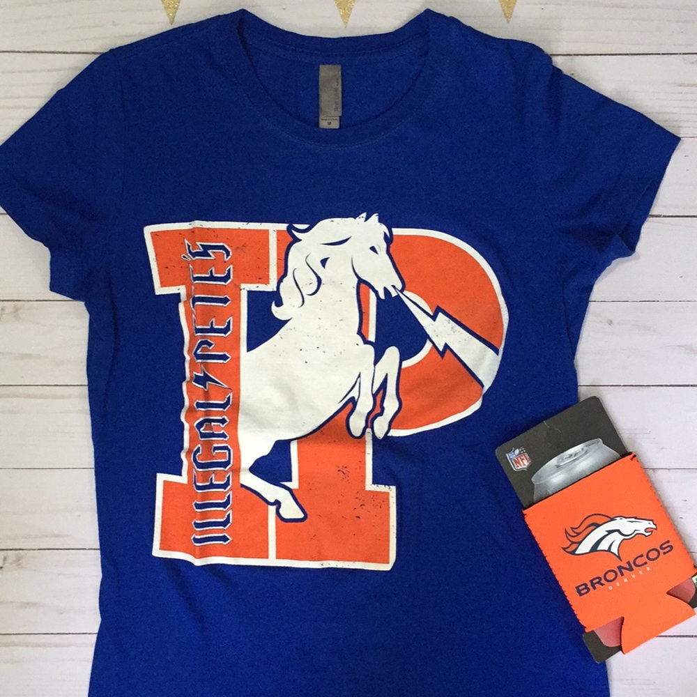 IP NFL Denver Broncos tee with vintage broncos logo